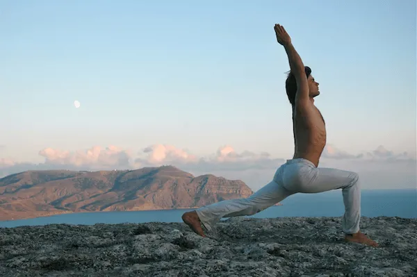 4 bài tập Yoga cơ bản dành cho nam giới mới bắt đầu