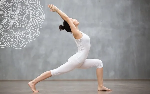 4 bài Yoga giúp cơ bụng thon gọn và săn chắc