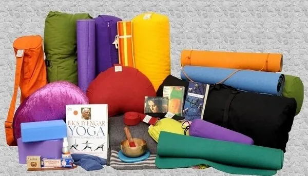 7 dụng cụ tập yoga thiết yếu nhất mà bạn không thể không biết