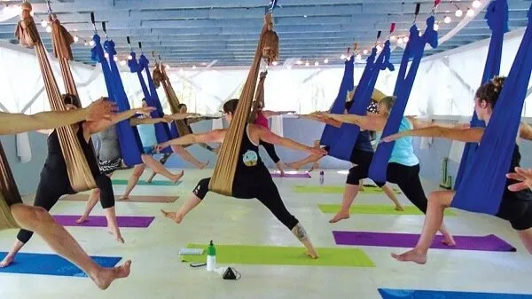 7 dụng cụ tập yoga thiết yếu nhất mà bạn không thể không biết