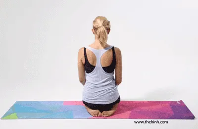 9 bài tập Yoga giúp giảm đau vai hiệu quả dễ tập tại nhà