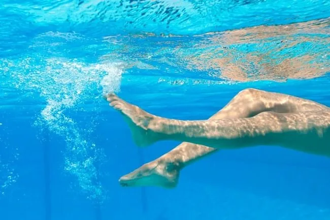 Mách bạn 10 cách giảm mỡ bụng hiệu quả khi đi bơi