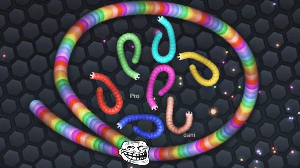 Rắn săn mồi Slither.io, game mini dễ chơi, cực dễ nghiện