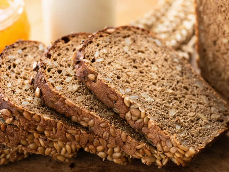 Top 10 loại bánh mì để ăn khi giảm cân tốt nhất hiện nay