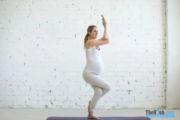 Yoga cho bà bầu 3 tháng đầu – Lớp Yoga cho bà bầu