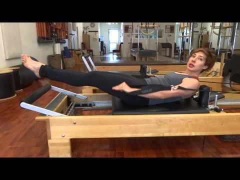 15 bài tập Pilates cho người mới để săn chắc cơ bụng, giảm mỡ toàn thân