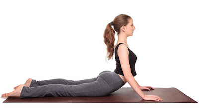 5 Bài tập Yoga đơn giản tại nhà vừa giúp giảm cân lại trị sạch mụn trên da