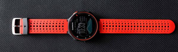 Đánh giá Garmin Forerunner 235 – Nhỏ, nhẹ, đẹp, giá cả phù hợp