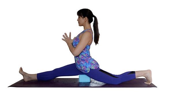 Muốn giảm mỡ bắp chân để đi ”bỏ bùa” trai đẹp? Thử ngay động tác Yoga này!