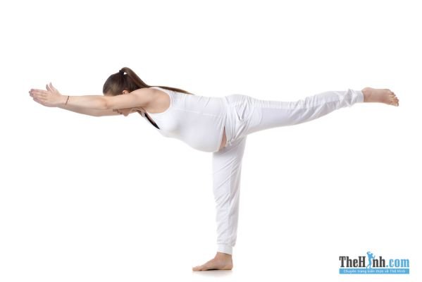 Yoga cho bà bầu 3 tháng giữa – Lớp yoga cho bà bầu